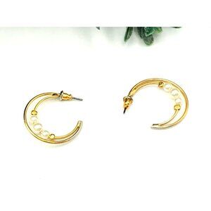 Vintage Style Gold Tone Hoop Earrings With Faux Pearl Detailing